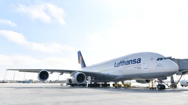 Lufthansa-A380-at-Munich-airport-e1522760194890-916x515.jpg